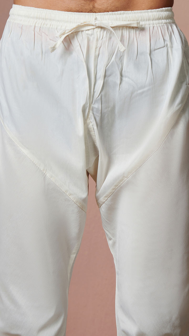 Manyavar Men Rani Pink Chikankari Kurta Set