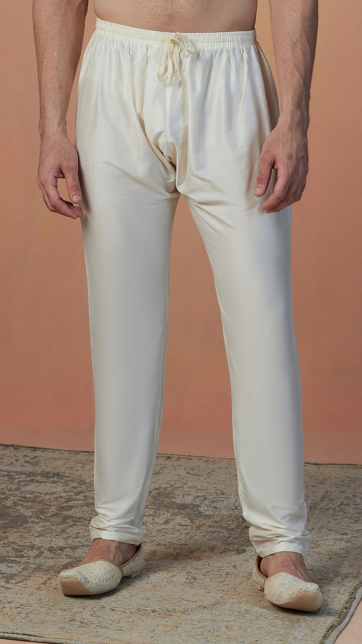 Manyavar Men Sea Green Embroidered Kurta Set