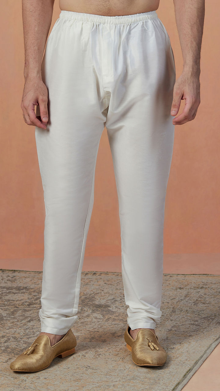 Manyavar Men Navy Blue Self Booti Kurta Pajama