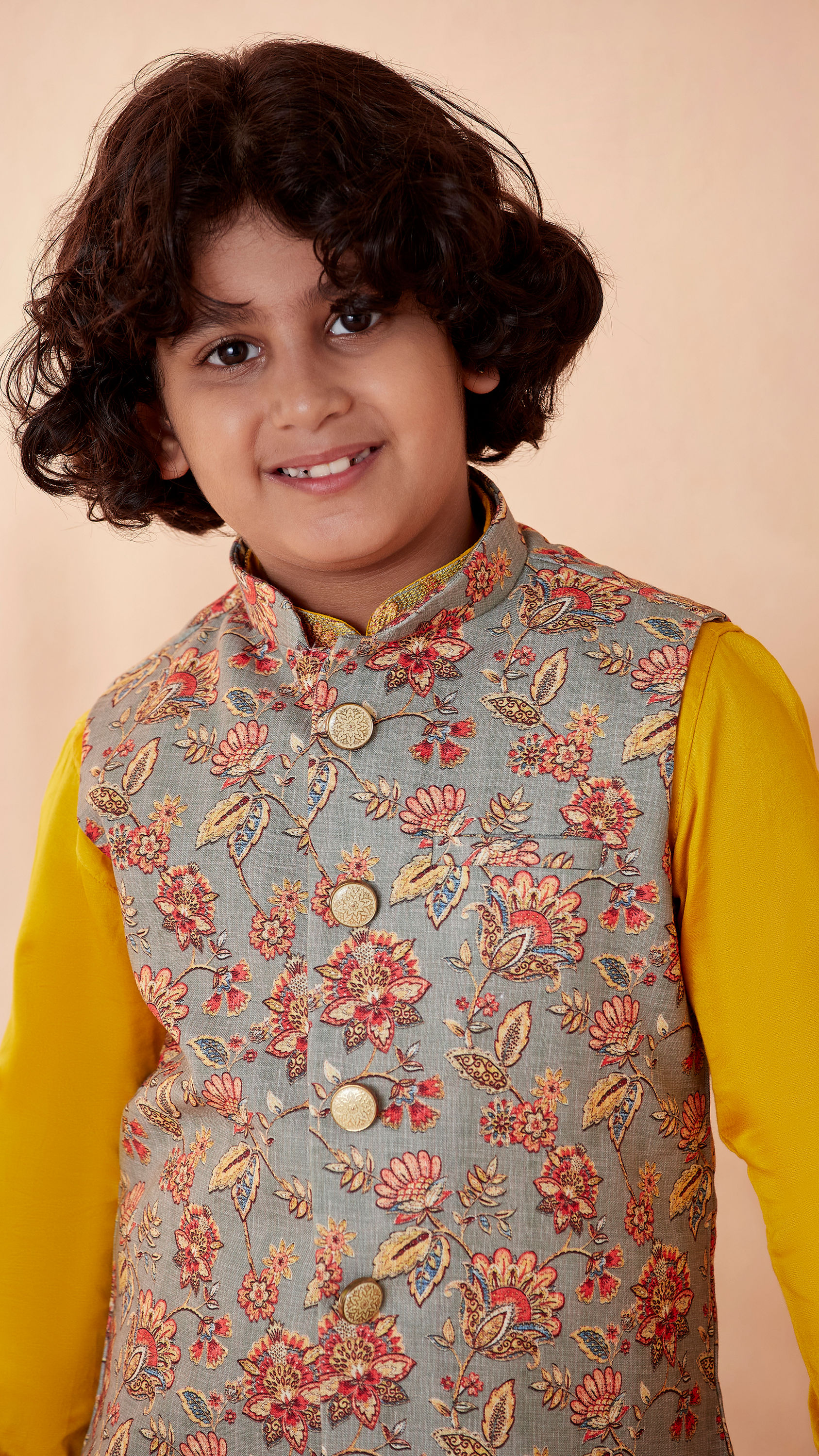 Manyavar Boys Boys Grey And Yellow Kurta Jacket Set