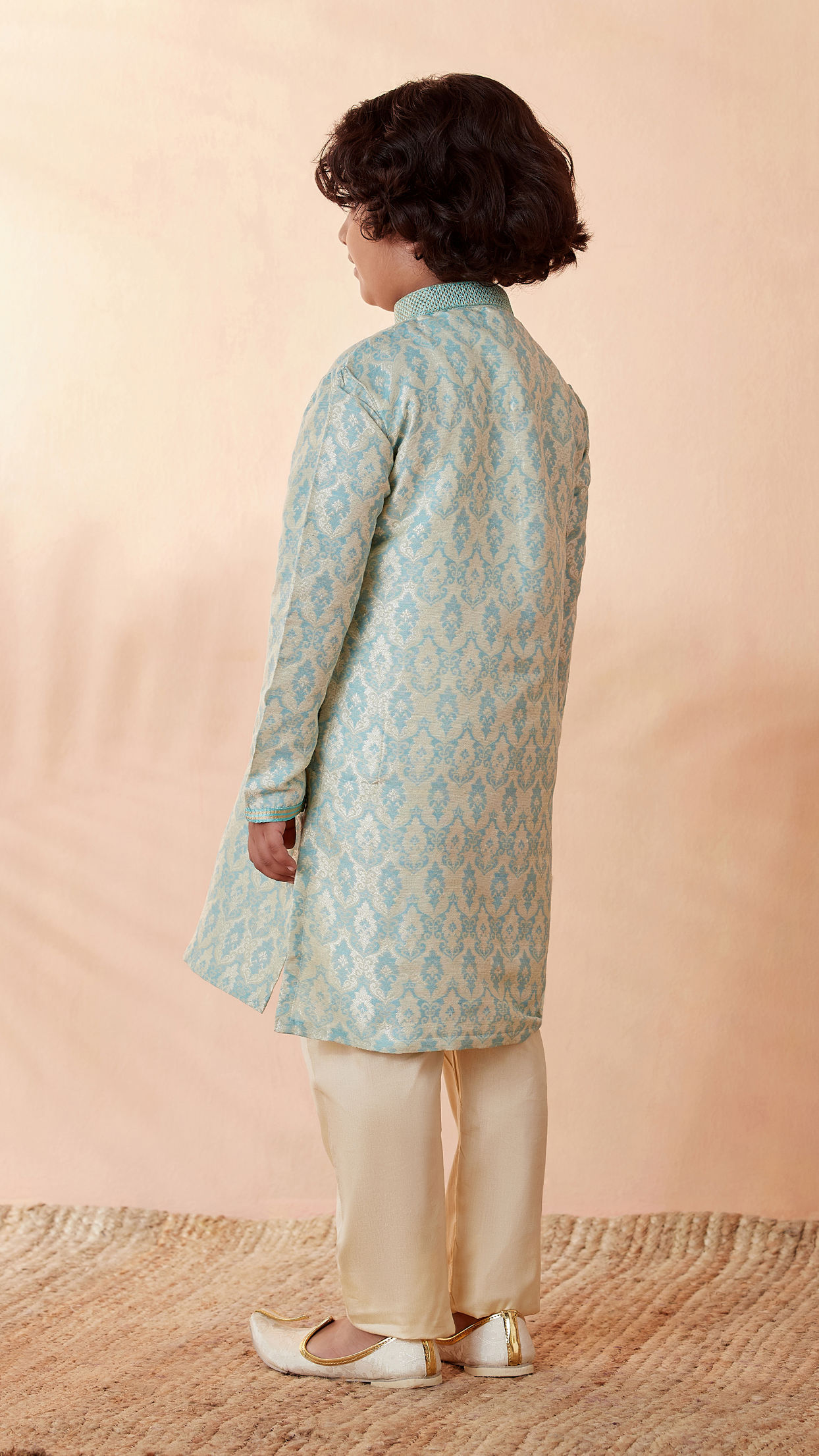 Boys Green Jacquard Kurta Set image number 2