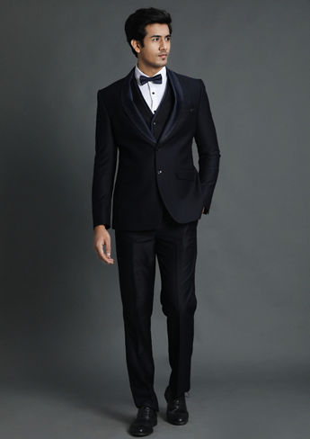 alt message - Twamev Men Trendy Blue Three Piece Suit Set image number 2