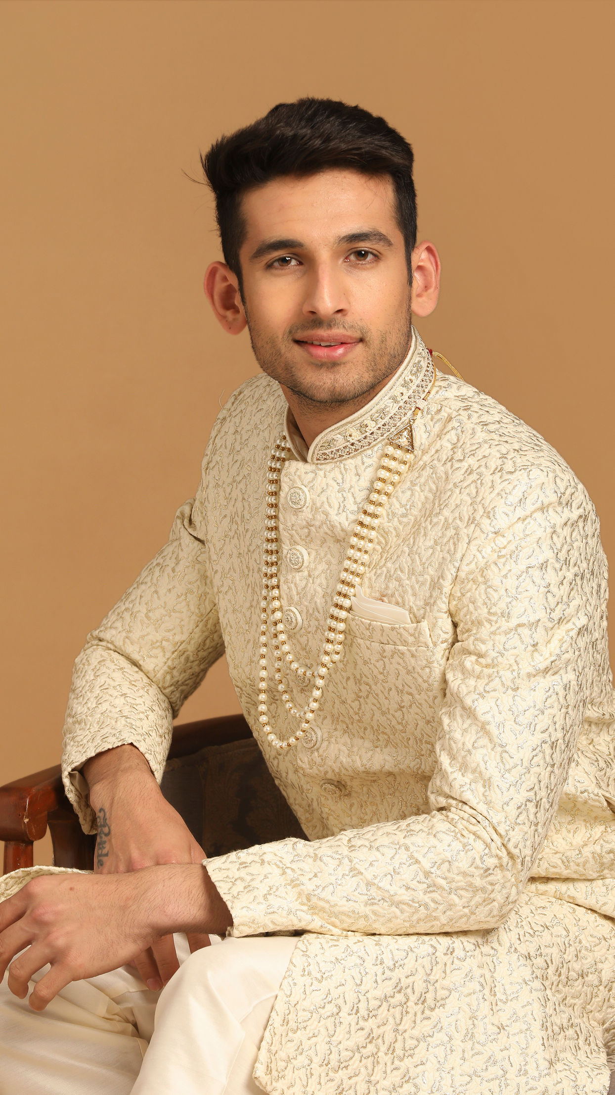 alt message - Manyavar Men Quintessential Cream Sherwani image number 0