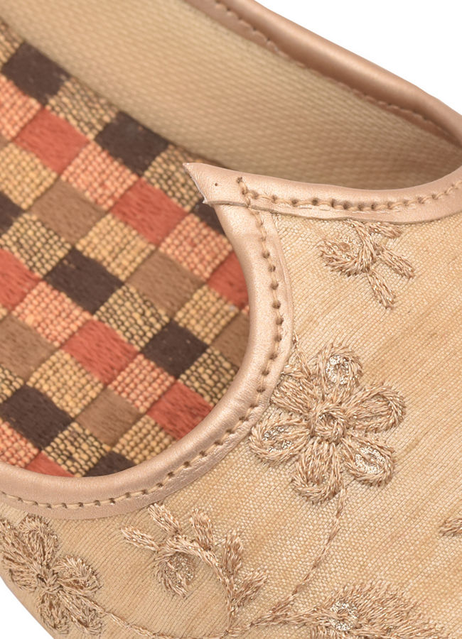 Manyavar Men Elegant Biscuit Jooti