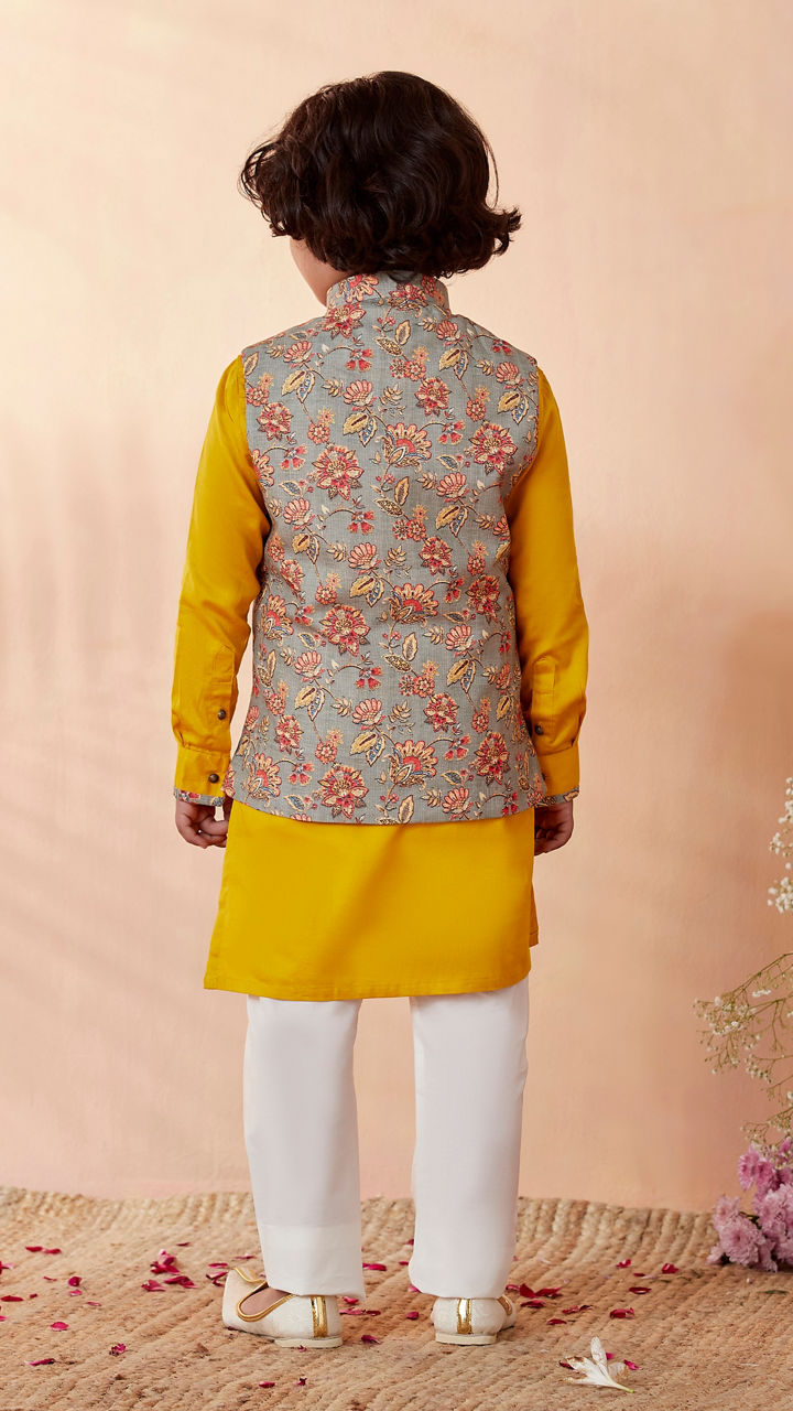 Manyavar Boys Boys Grey And Yellow Kurta Jacket Set