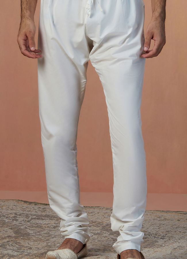 Manyavar Men Seashell White Chikankari Kurta Pajama
