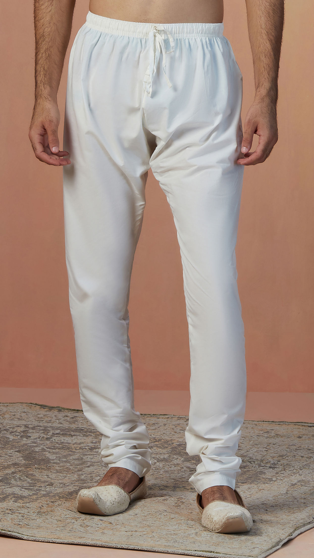 Manyavar Men Seashell White Chikankari Kurta Pajama