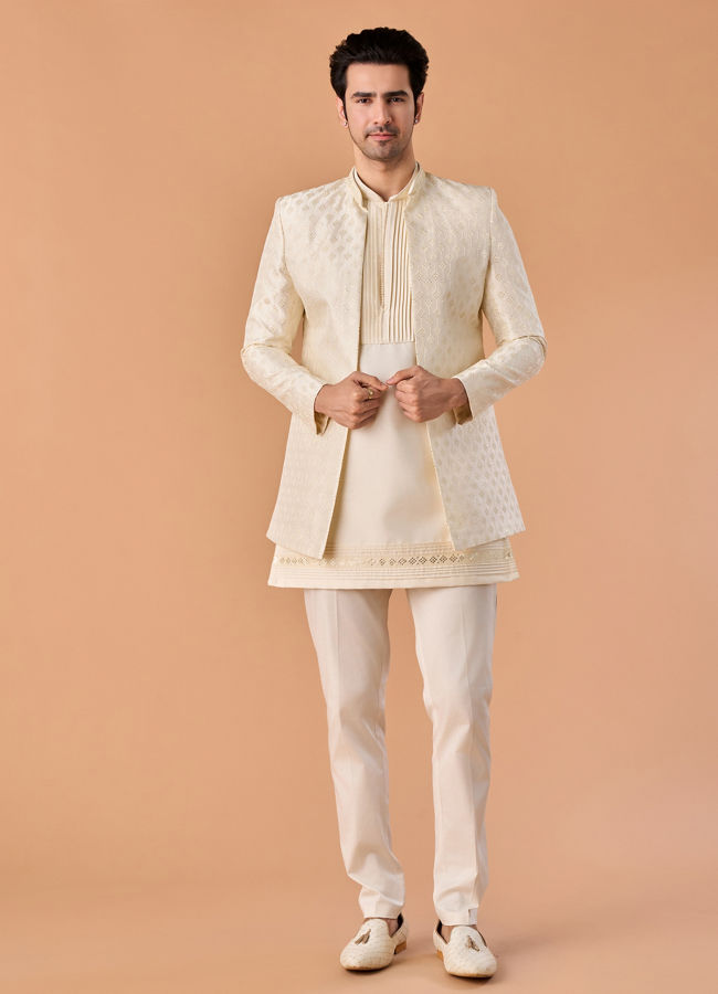 Manyavar Men Elegant Cream Radiance Indo Western