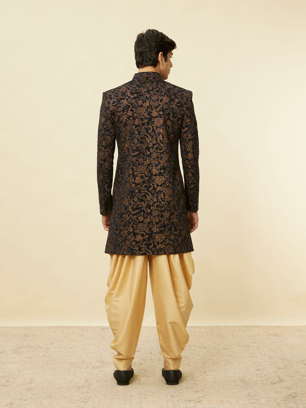 alt message - Manyavar Men Dark Blue Indo Western With Patiala image number 4