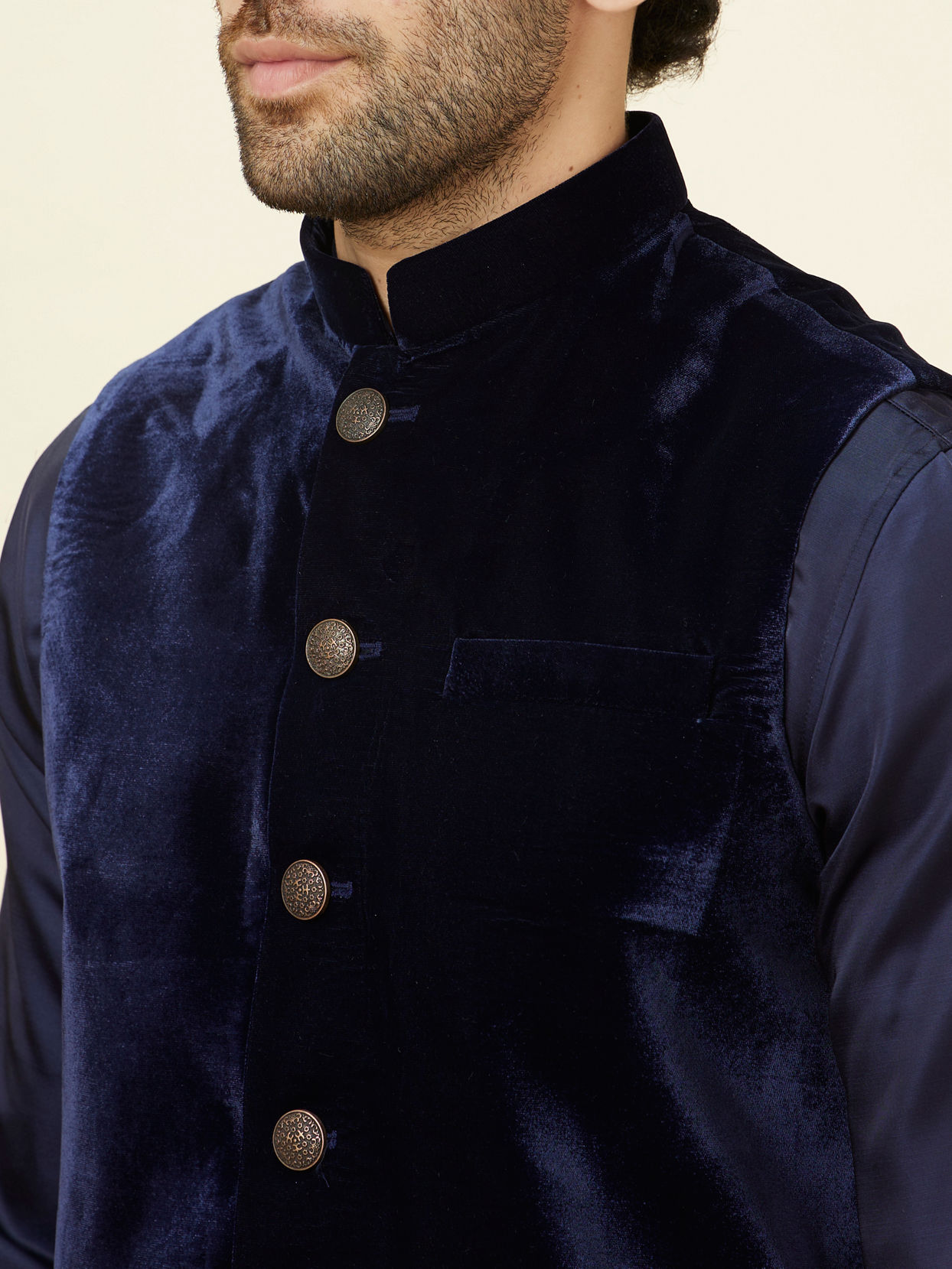 alt message - Manyavar Men Navy Blue Layered Indo Western Set image number 2