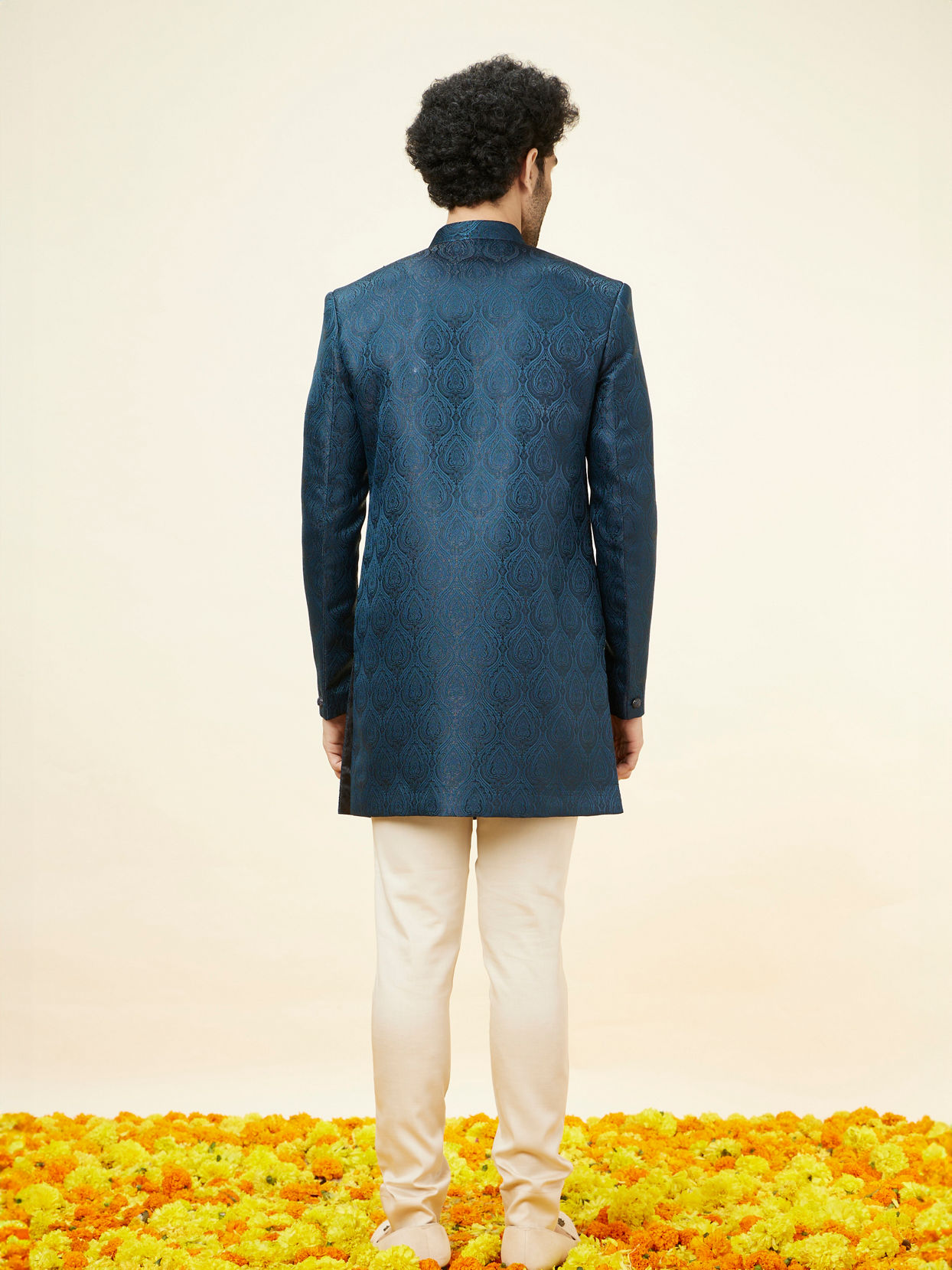 Manyavar Men Royal Blue Leaf Jaal Patterned Indo Western Set
