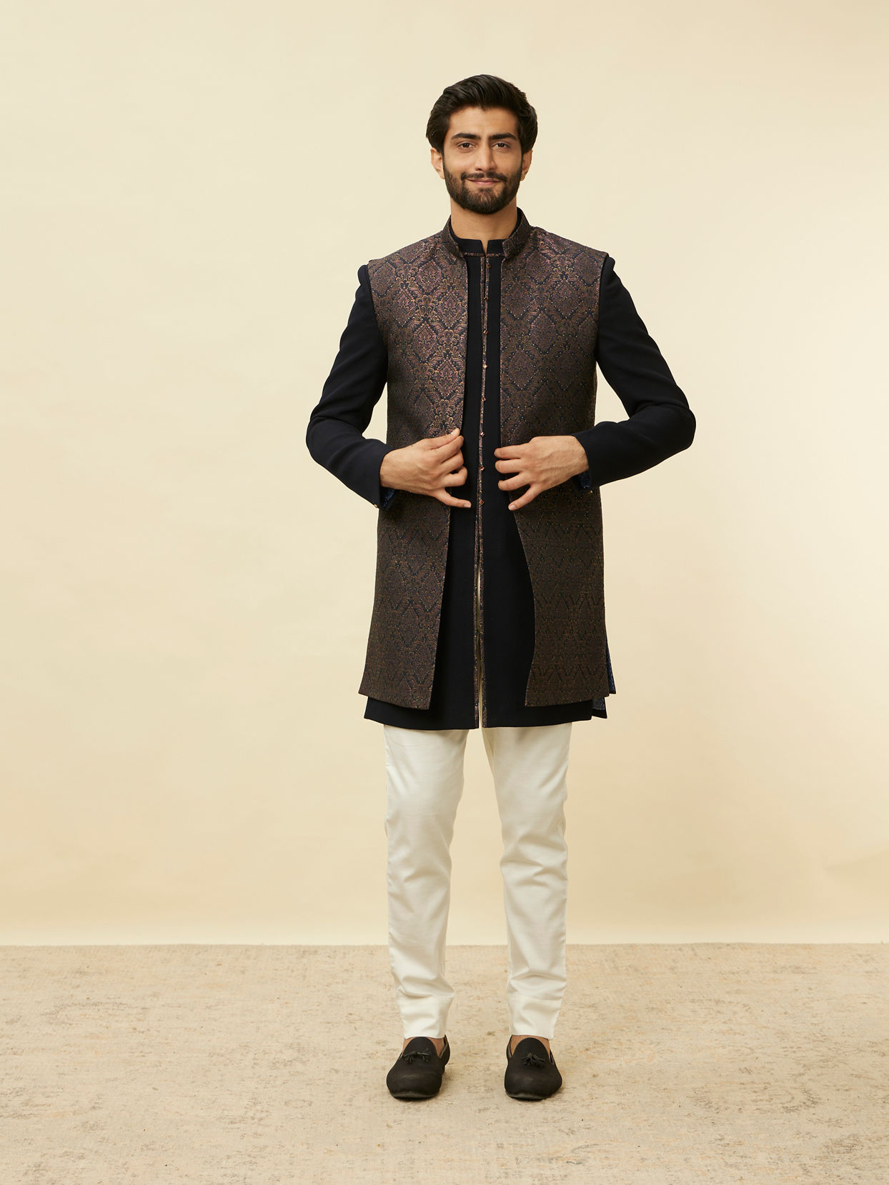 alt message - Manyavar Men Space Blue Medallion Patterned Layered Indo Western Set image number 2