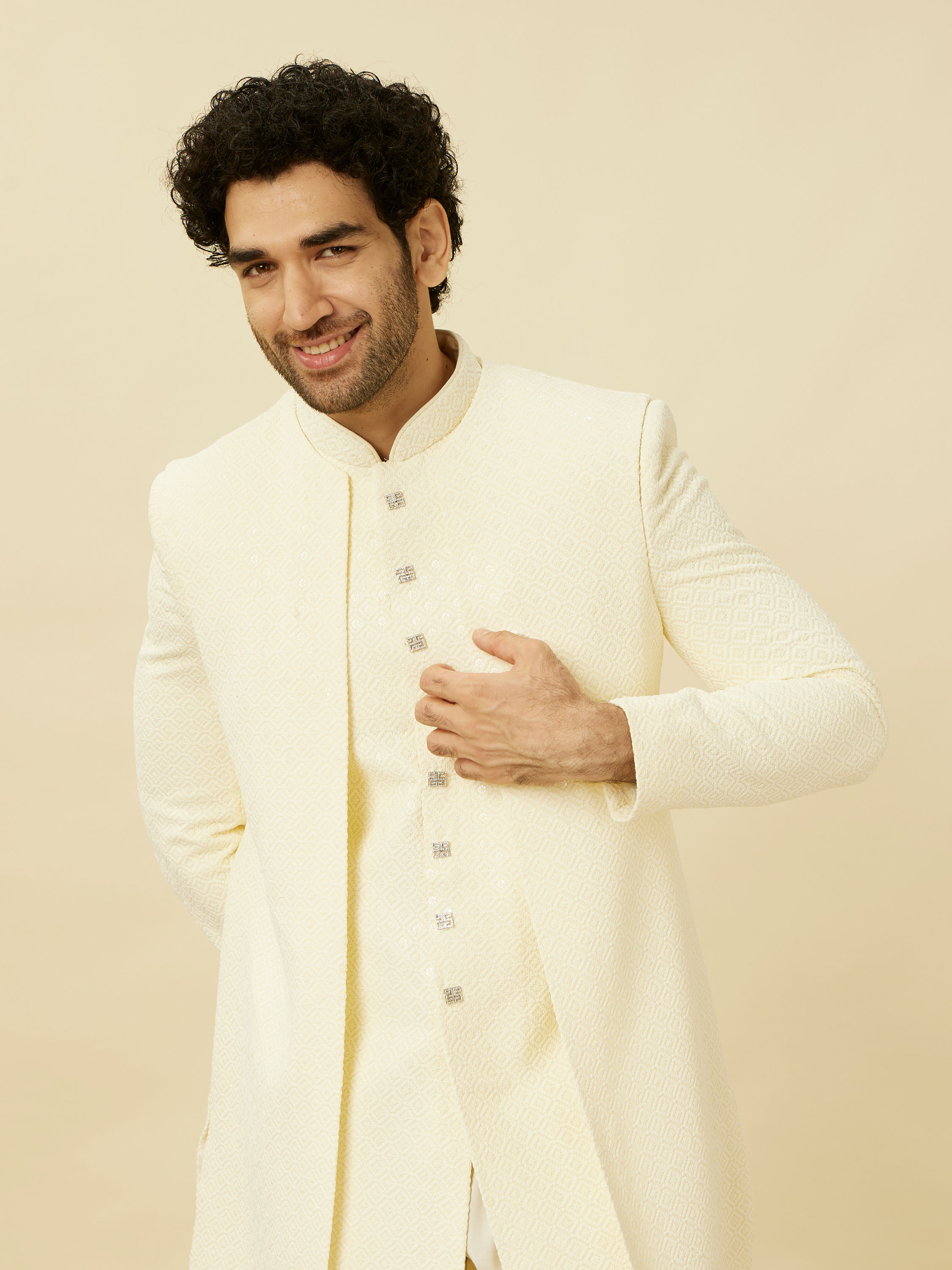 Manyavar Men Cream Diamond Patterned Indo Western Jacket Set