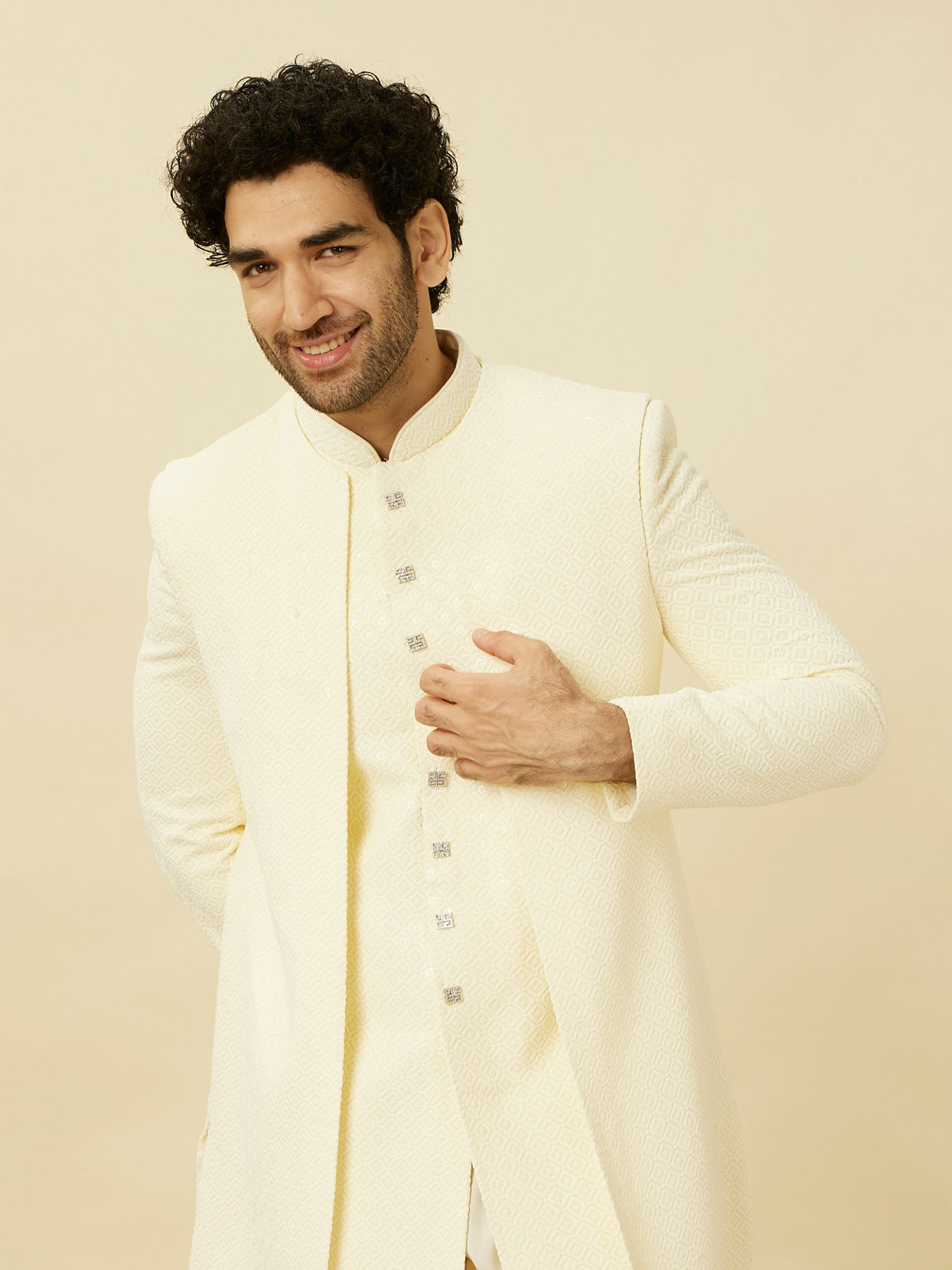 Manyavar Men Cream Diamond Patterned Indo Western Jacket Set