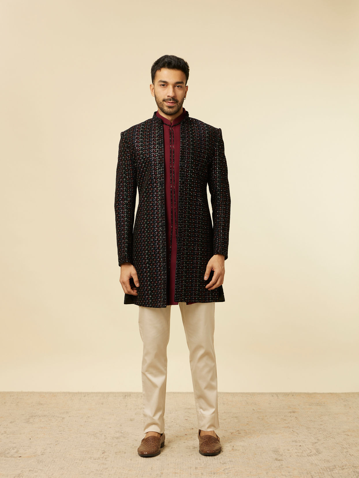 alt message - Manyavar Men Regal Black Indo Western Set image number 3