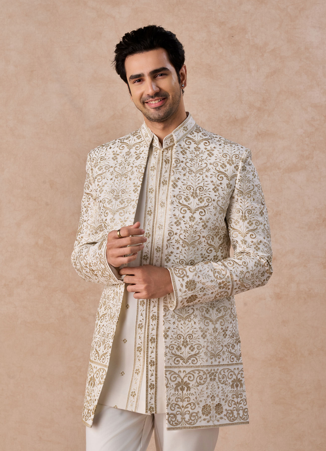 Manyavar Men Splendid Cream Georgette Indo Western