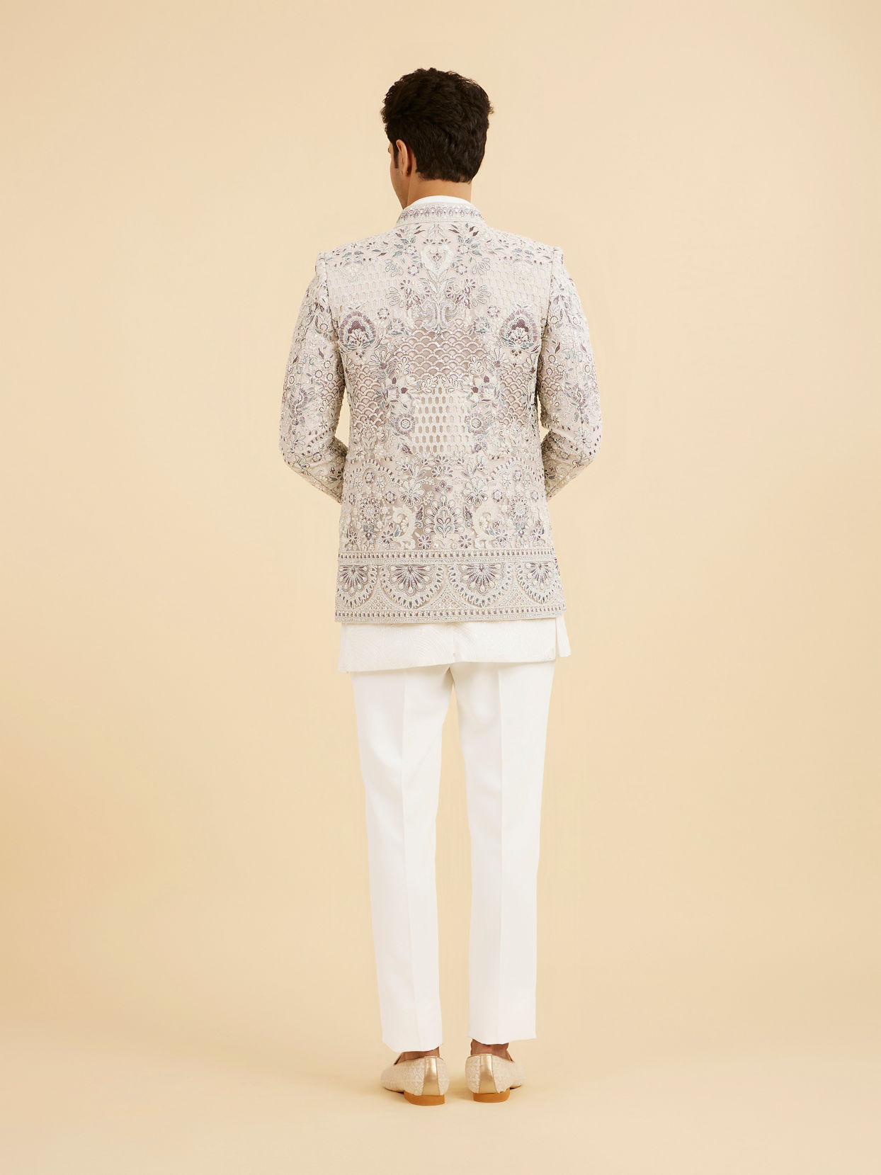 Manyavar Men Vijay's Light Grey & White Net Indo Western Set with Floral Embroidery