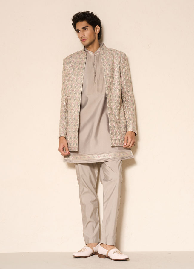 Manyavar Men Beige Blended Viscose Indo Western Jacket with Embroidery
