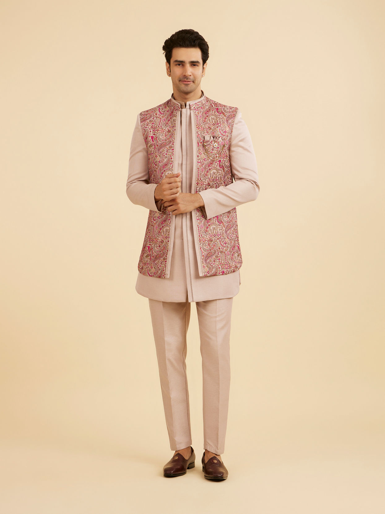 Manyavar Men Vijay's Beige Indo Western Set with Paisley Embroidery