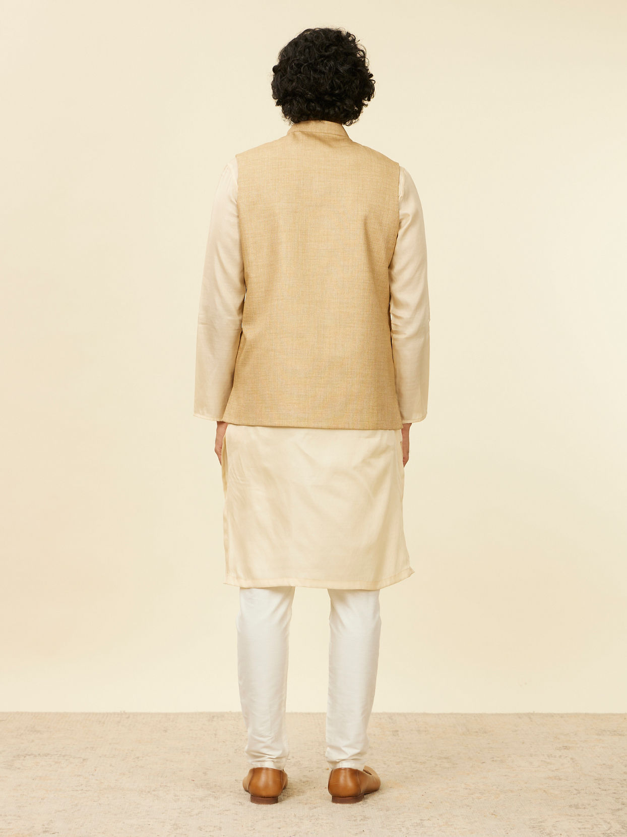 alt message - Manyavar Men Beige Fawn Self Patterned Nehru Jacket image number 3