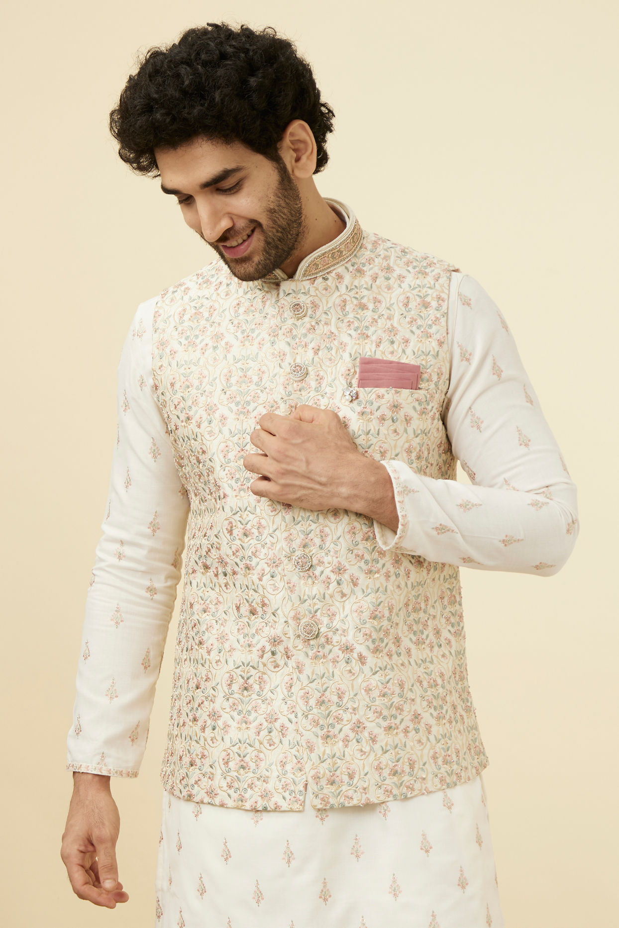 alt message - Manyavar Men Cream Pink Floral Printed Half Jacket image number 0