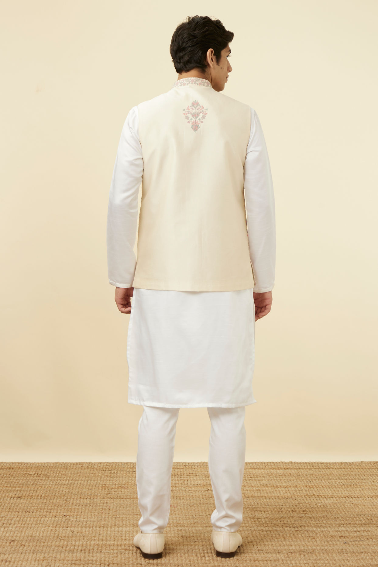 alt message - Manyavar Men Cream Jacket With Contrasting Floral Prints image number 3