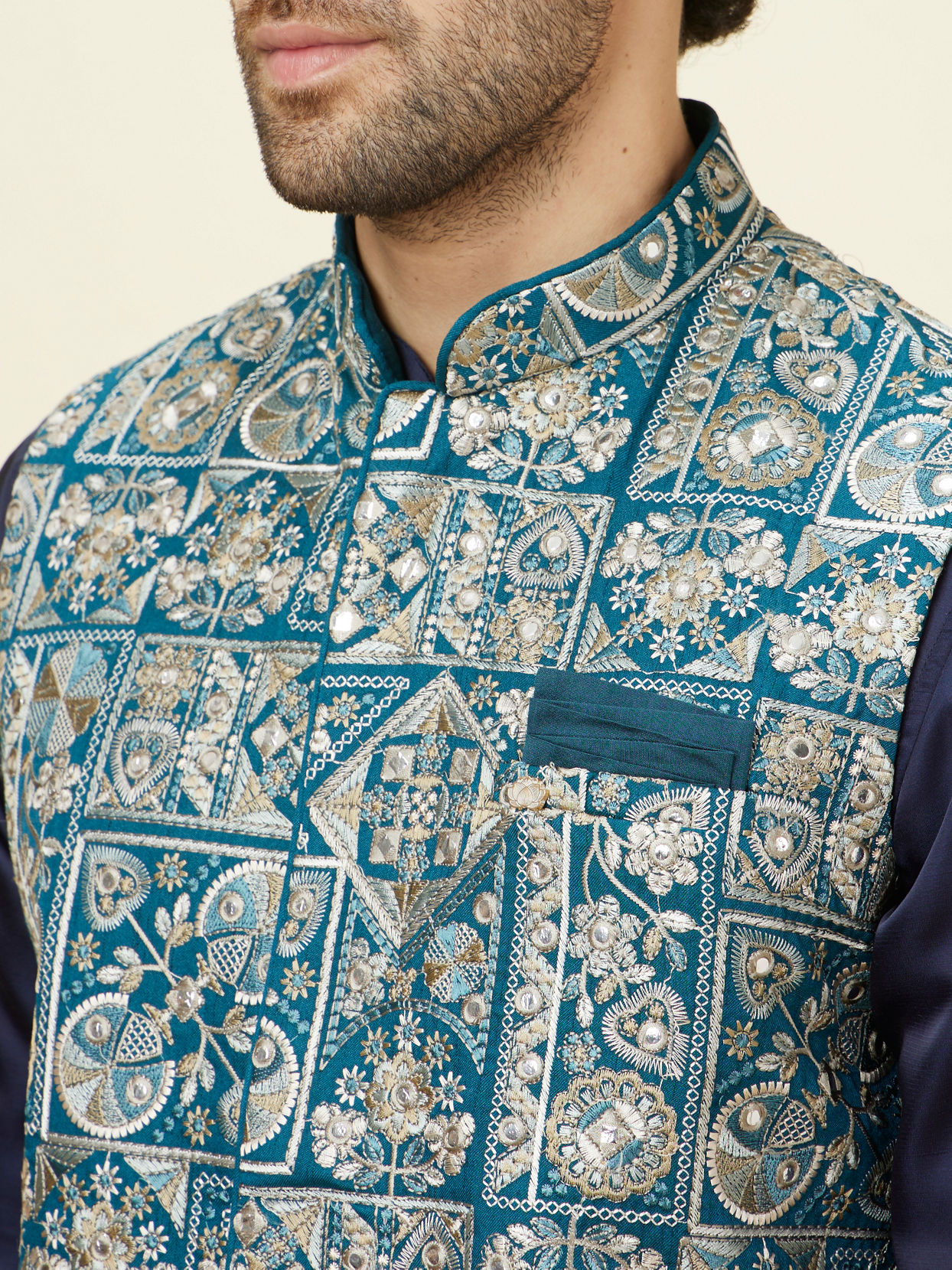 alt message - Manyavar Men Ferozi Blue Botanical Patterned Jacket image number 1