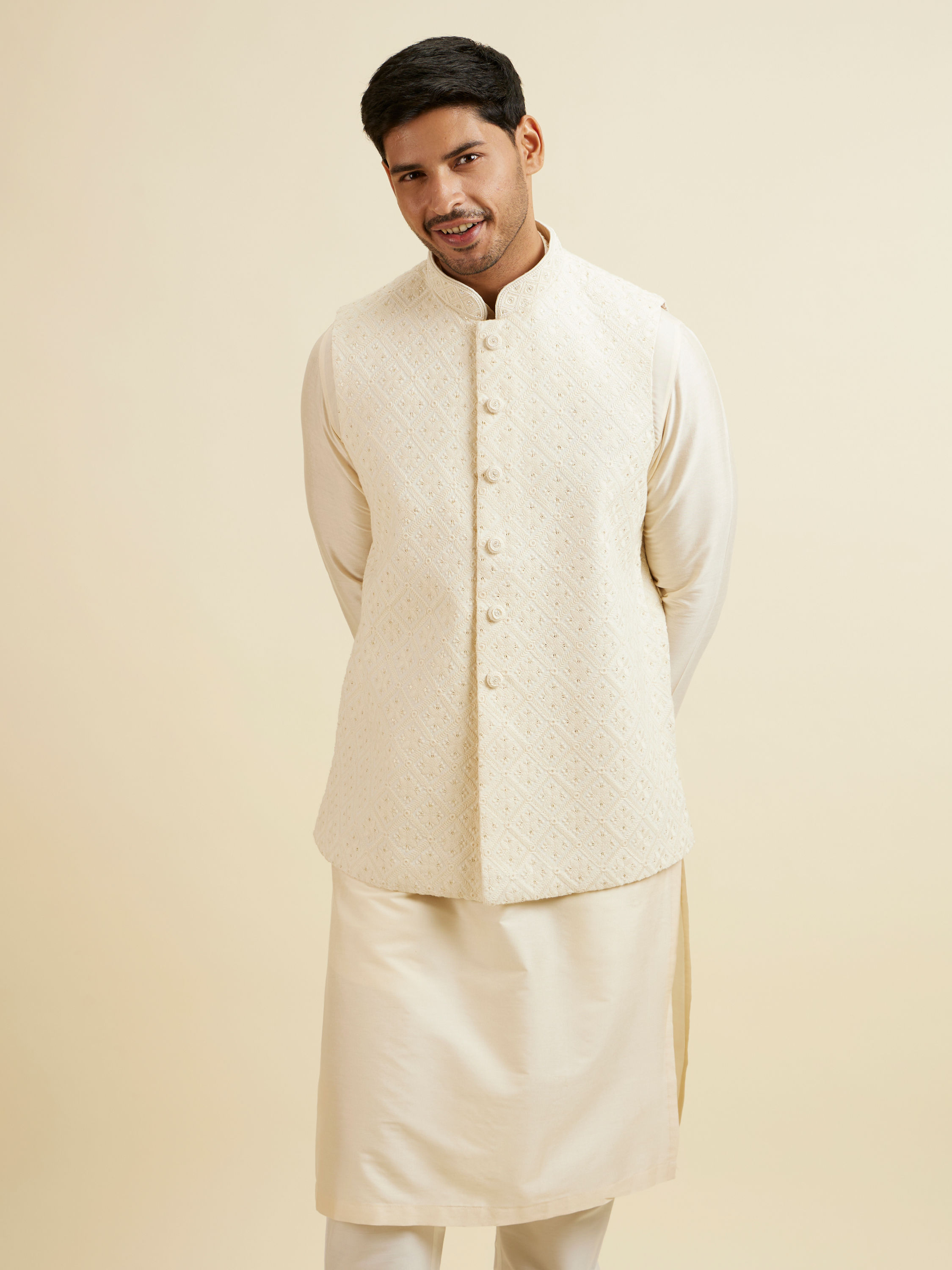 Manyavar Men Warm White Sequinned Jaal Patterned Jacket