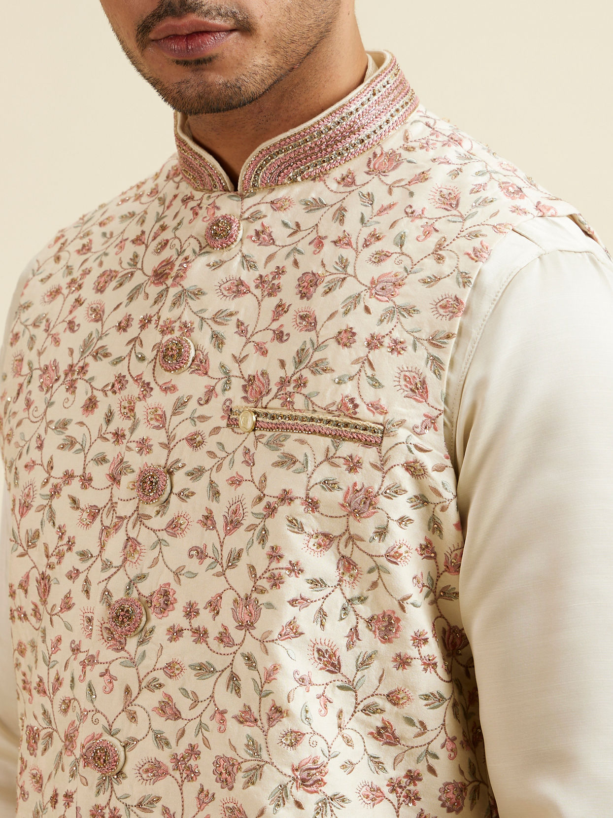 alt message - Manyavar Men Cream Bel Buti Patterned Jacket image number 1