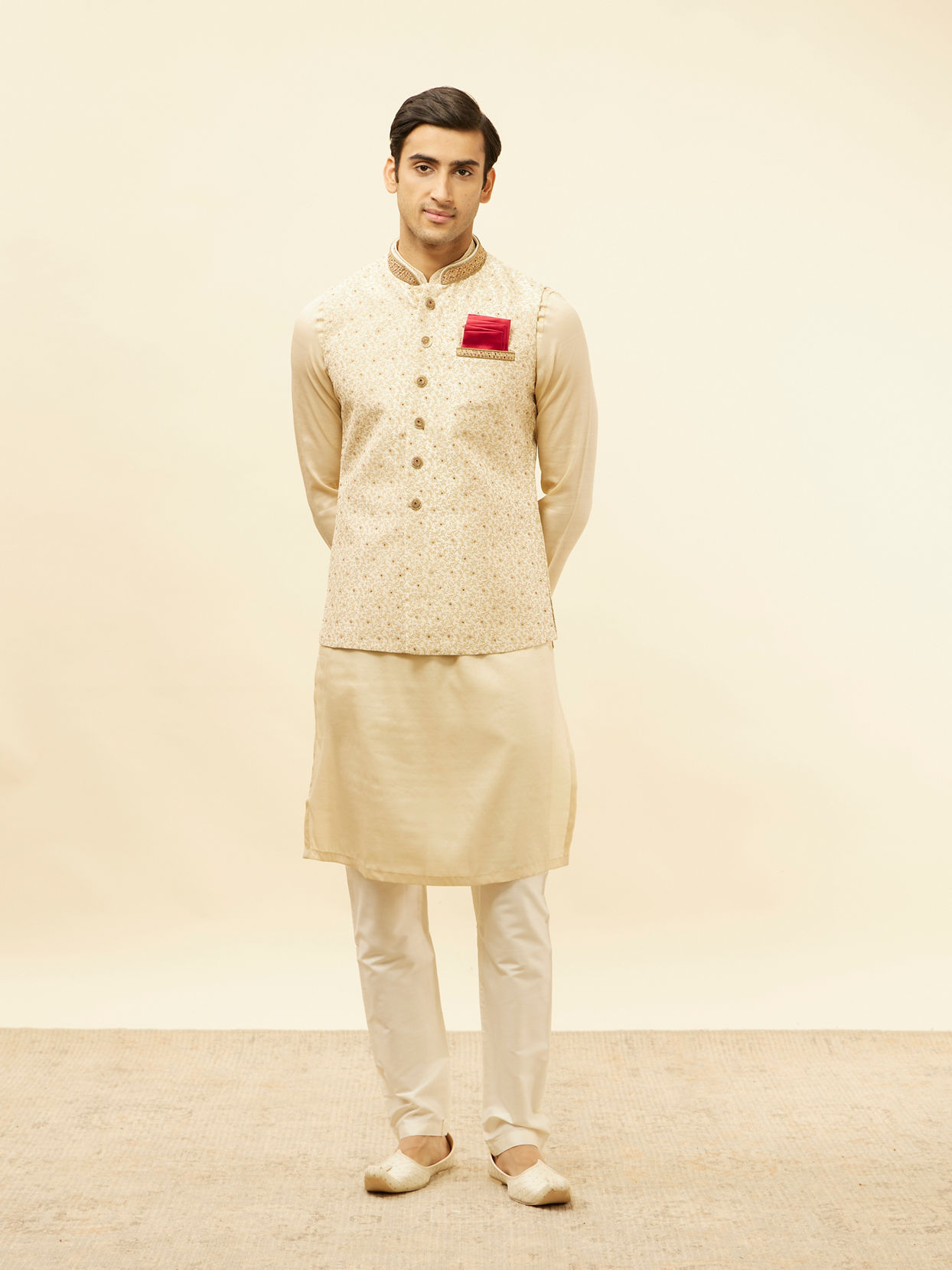 alt message - Manyavar Men Golden Cream Embellished Collar Jacket image number 2