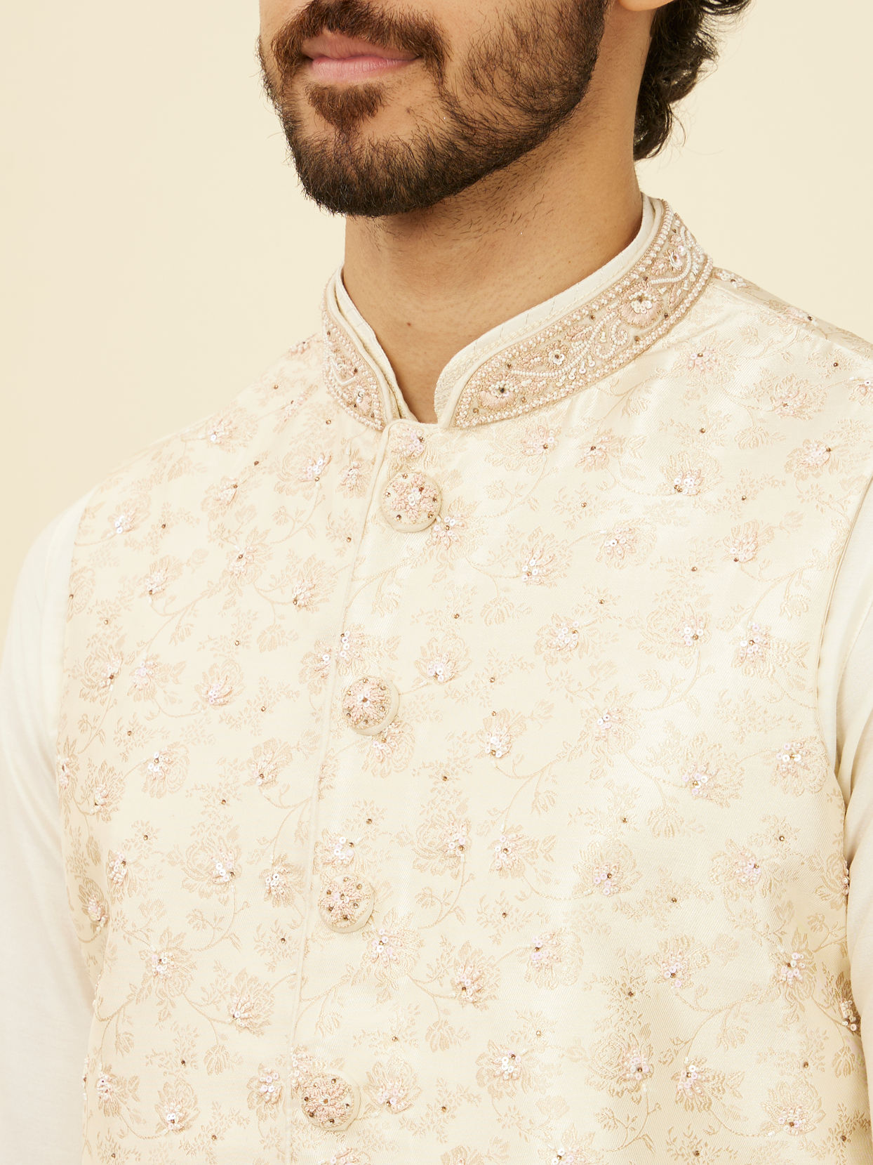 alt message - Manyavar Men Warm Cream Bel Buti Patterned Nehru Jacket image number 1