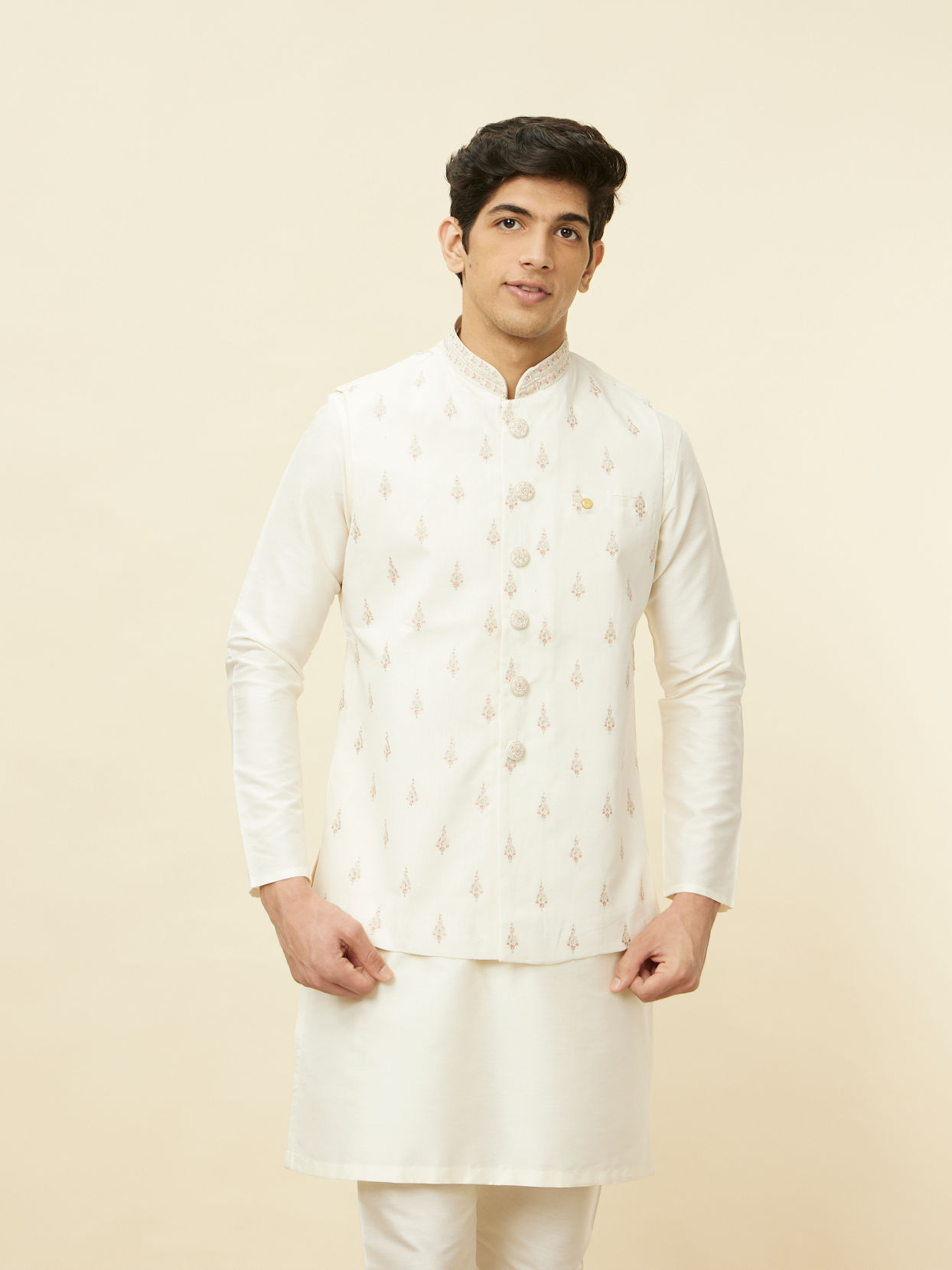 alt message - Manyavar Men Cream White Buta Patterned Jacket image number 0