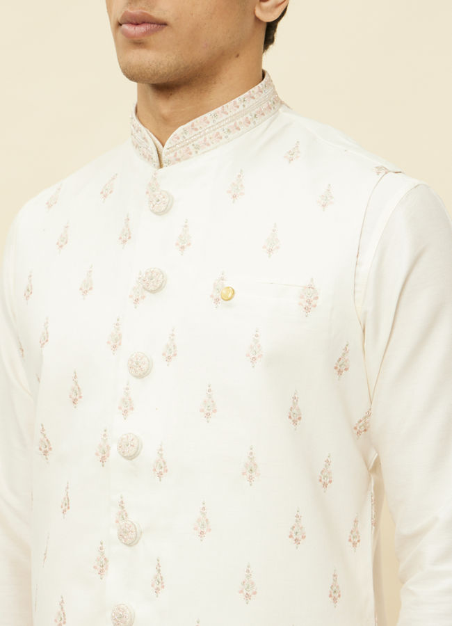 alt message - Manyavar Men Cream White Buta Patterned Jacket image number 1