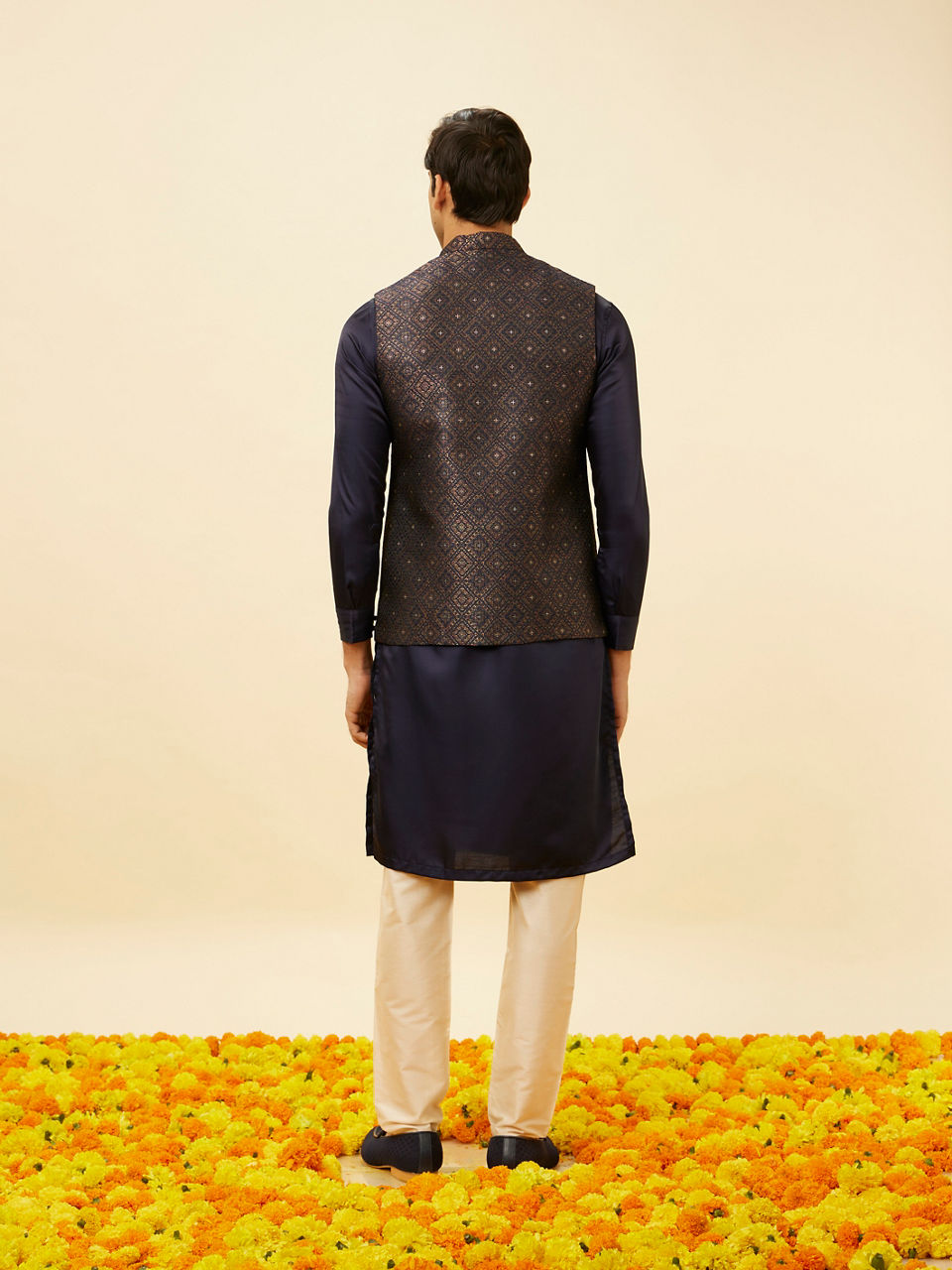 Manyavar Men Navy Blue Imperial Trellis Patterned Jacket