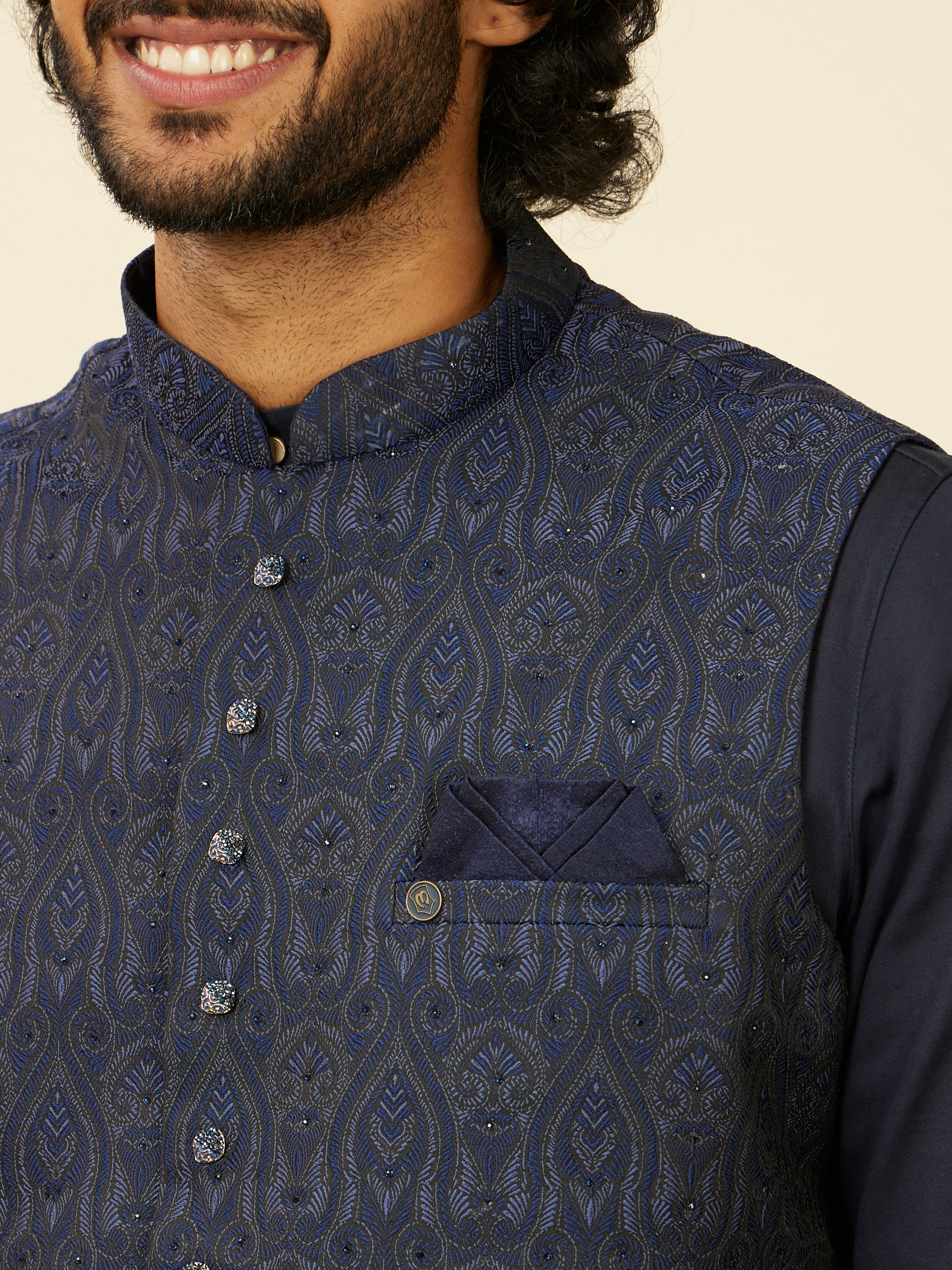 Manyavar Men Warm White Paisley Patterned Nehru Jacket