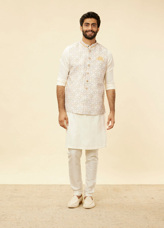 alt message - Manyavar Men Light Cream Grid Patterned Jacket image number 2