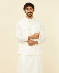 Manyavar Men Warm White Bagh Patterned Nehru Jacket