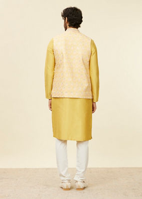alt message - Manyavar Men Yellow Floral Printed Nehru jacket image number 3