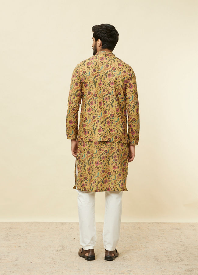 alt message - Manyavar Men Sepia Yellow Bel Buti Patterned Jacket image number 3