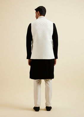 alt message - Manyavar Men Elegant White Nehru Jacket with Hand Embroidery and Cutdana Work image number 3
