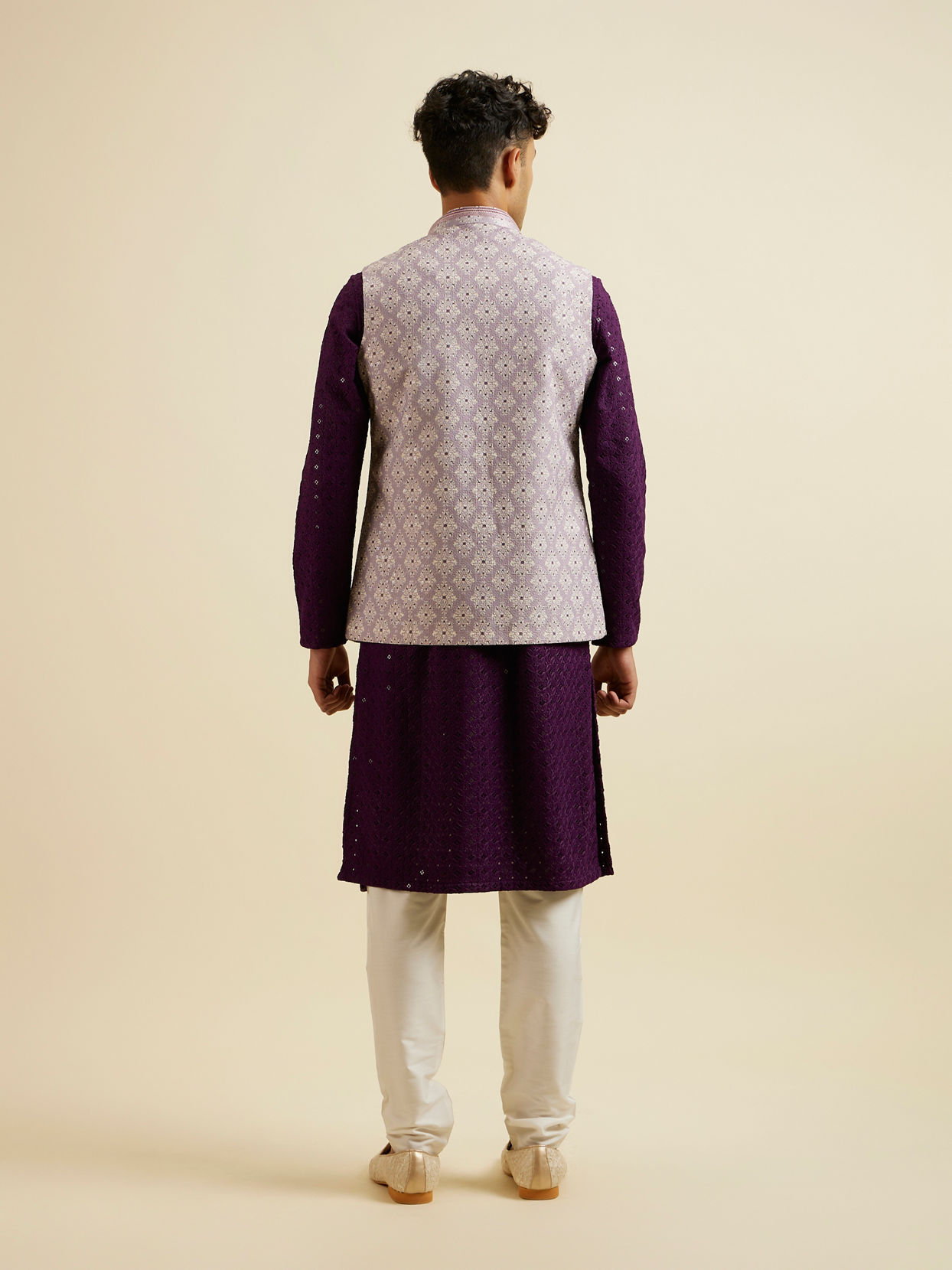 alt message - Manyavar Men Lilac Buta Jaal Patterned Jacket image number 4