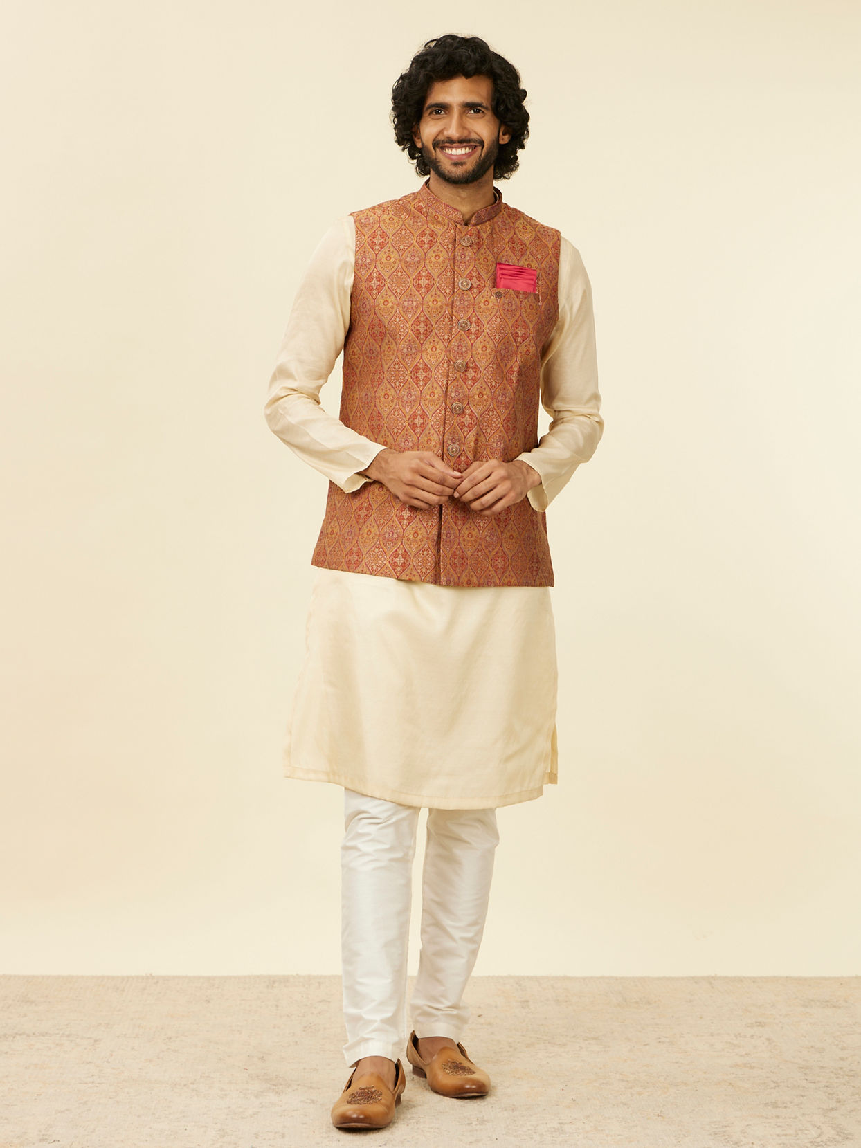 alt message - Manyavar Men Rust Red Paisley Patterned Nehru Jacket image number 2