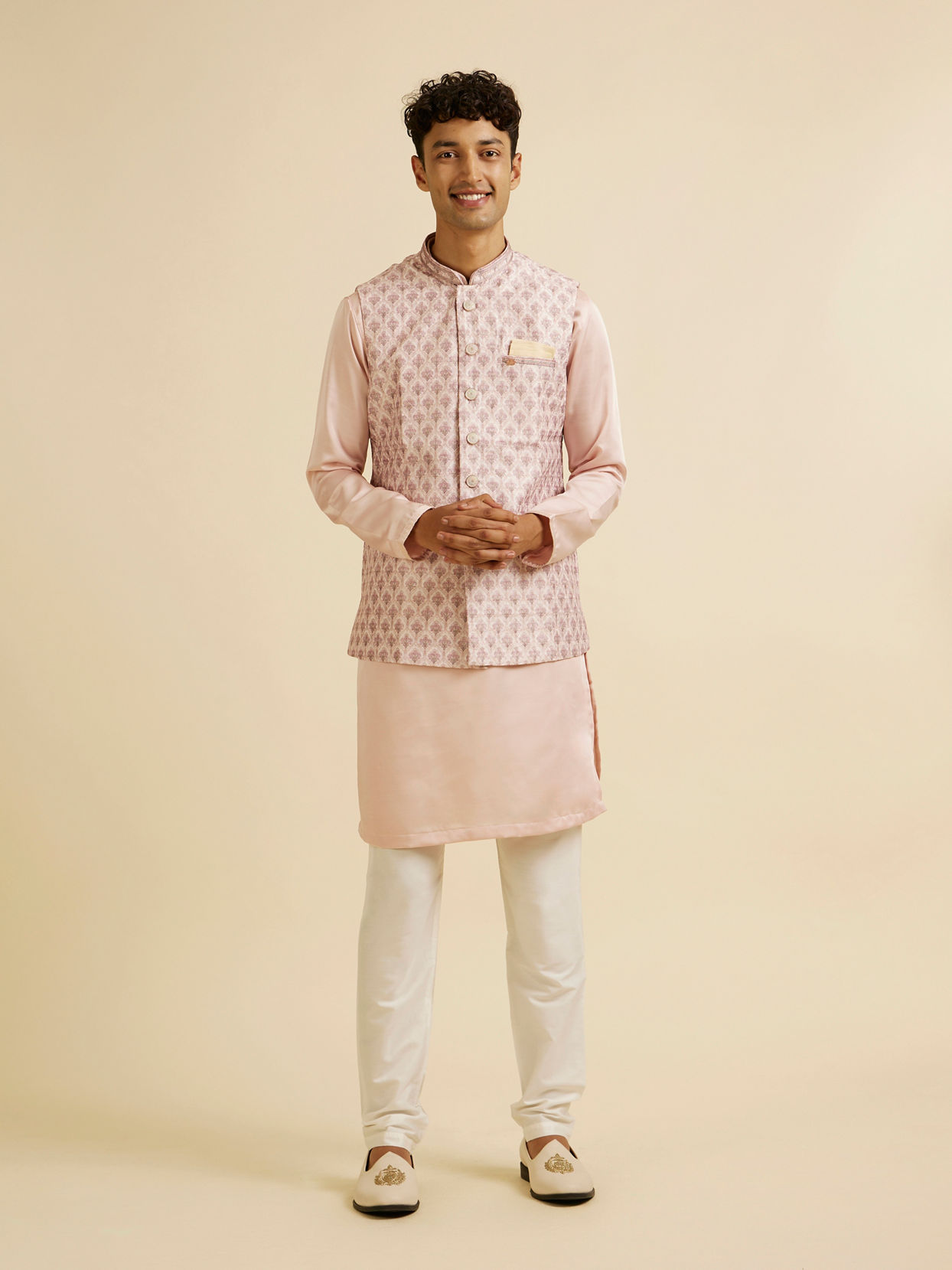 alt message - Manyavar Men Peach Buta Jaal Print Nehru Jacket image number 2