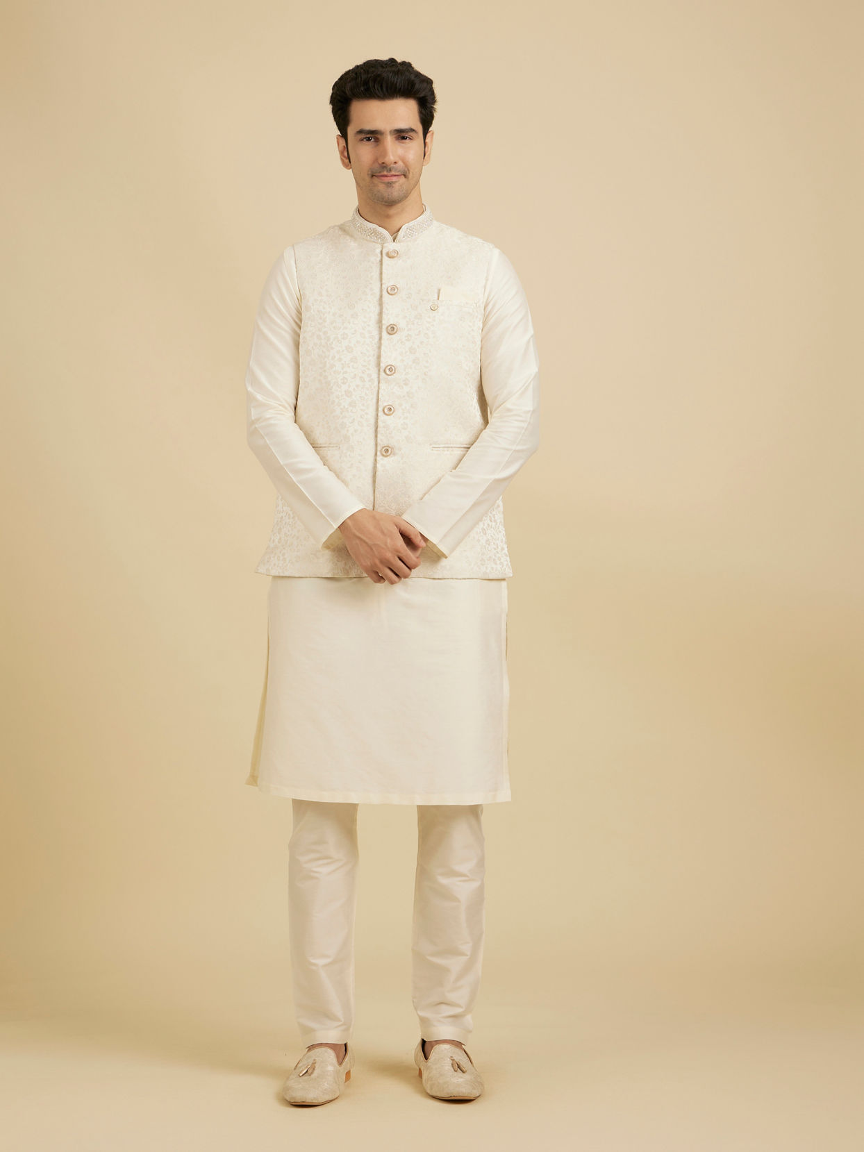 Manyavar Men Warm White Bel Buti Patterned Nehru Jacket image number 0