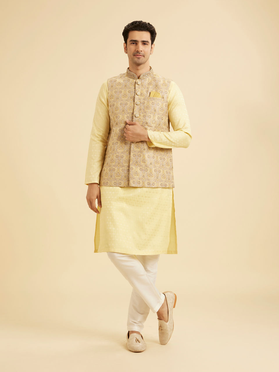 Manyavar Men Yellow Majesty Nehru Jacket