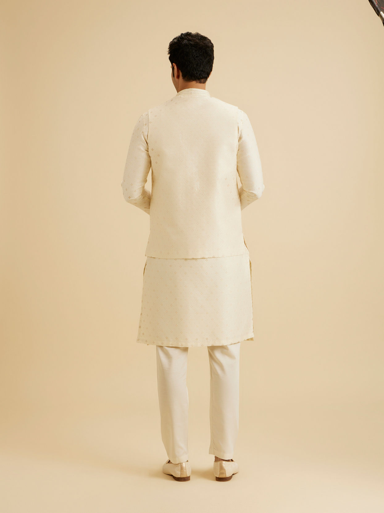 Manyavar Men Regal Cream Nehru Jacket