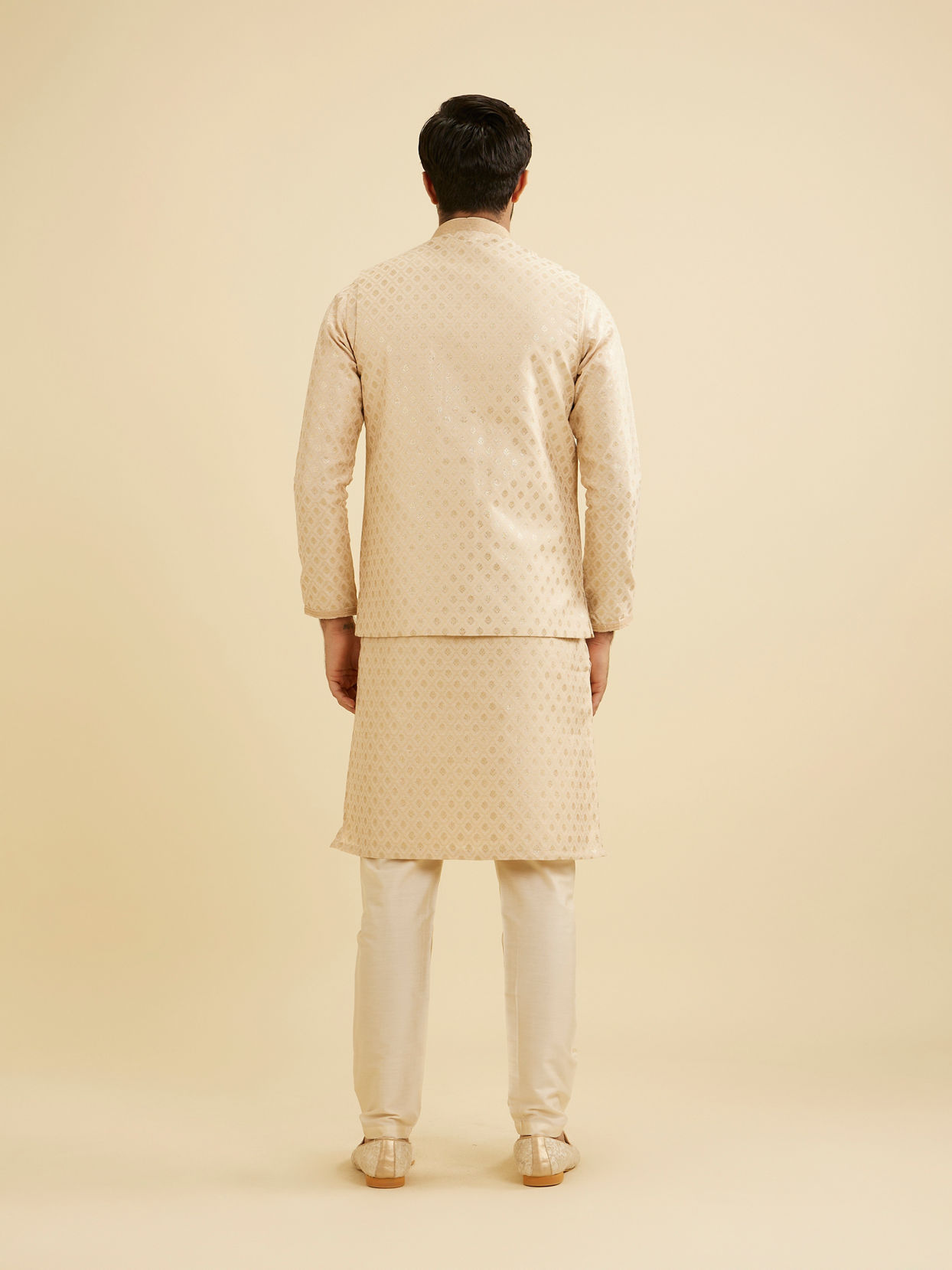 Manyavar Men Soft Beige Floral Buta Jaal Patterned Nehru Jacket