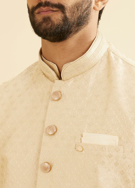 Manyavar Men Soft Beige Buta Jaal Patterned Jacket with Patra Work