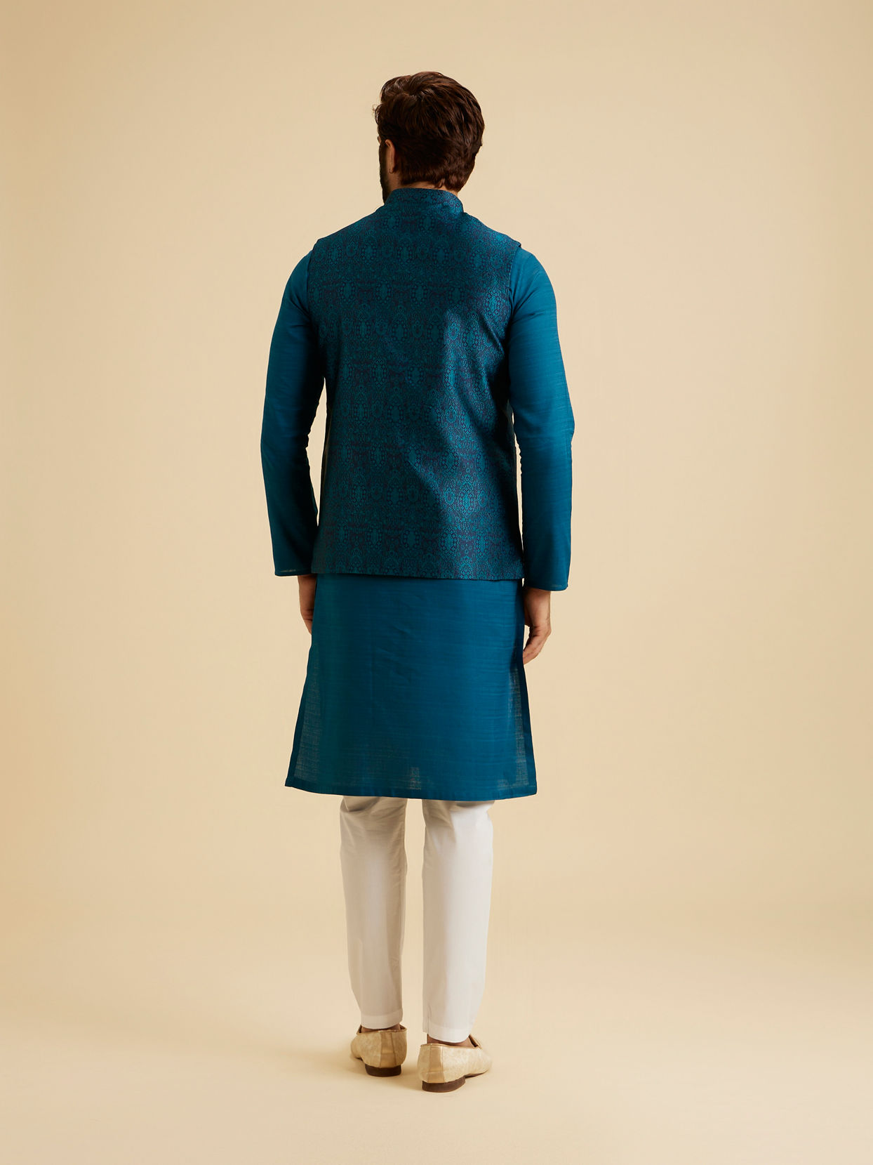 Manyavar Men Exquisite Teal Blue Nehru Jacket