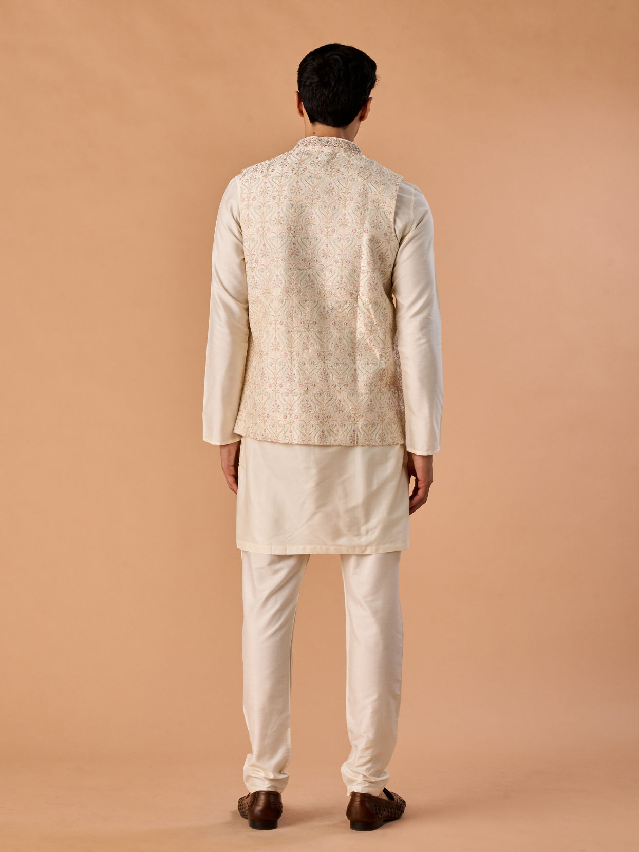 Manyavar Men Regal Cream Nehru Jacket